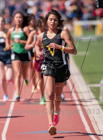 Thumbnail 2 in 2013 Ventura Invitational Girls Varsity 4X800M Relay photogallery.