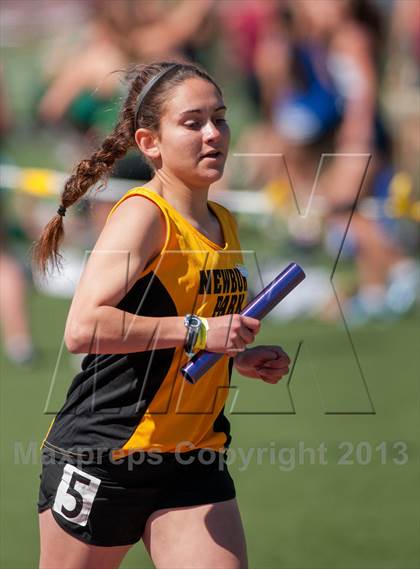Thumbnail 1 in 2013 Ventura Invitational Girls Varsity 4X800M Relay photogallery.