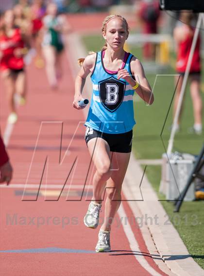 Thumbnail 3 in 2013 Ventura Invitational Girls Varsity 4X800M Relay photogallery.