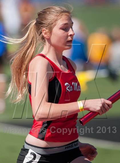 Thumbnail 2 in 2013 Ventura Invitational Girls Varsity 4X800M Relay photogallery.