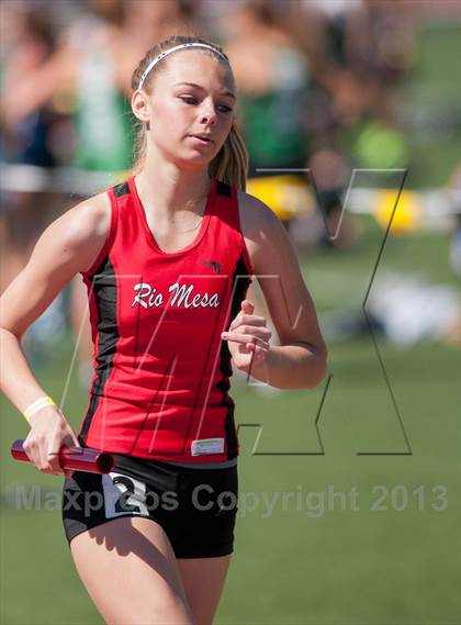 Thumbnail 2 in 2013 Ventura Invitational Girls Varsity 4X800M Relay photogallery.