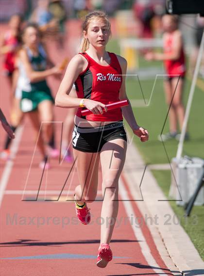 Thumbnail 1 in 2013 Ventura Invitational Girls Varsity 4X800M Relay photogallery.