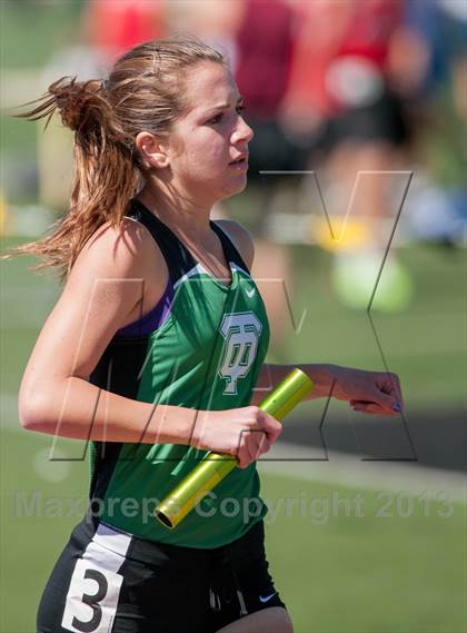 Thumbnail 2 in 2013 Ventura Invitational Girls Varsity 4X800M Relay photogallery.