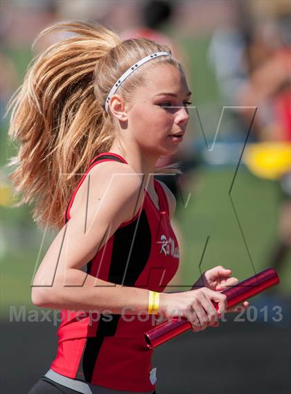 Thumbnail 3 in 2013 Ventura Invitational Girls Varsity 4X800M Relay photogallery.