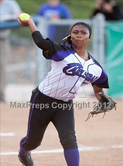 Thumbnail 2 in Carlsbad vs Torrey Pines (CIF SDS D1 Final) photogallery.