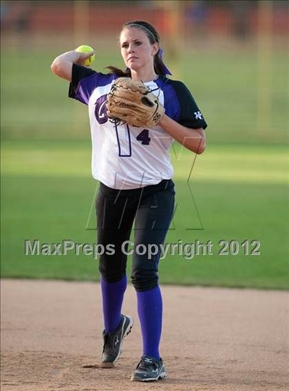 Thumbnail 1 in Carlsbad vs Torrey Pines (CIF SDS D1 Final) photogallery.