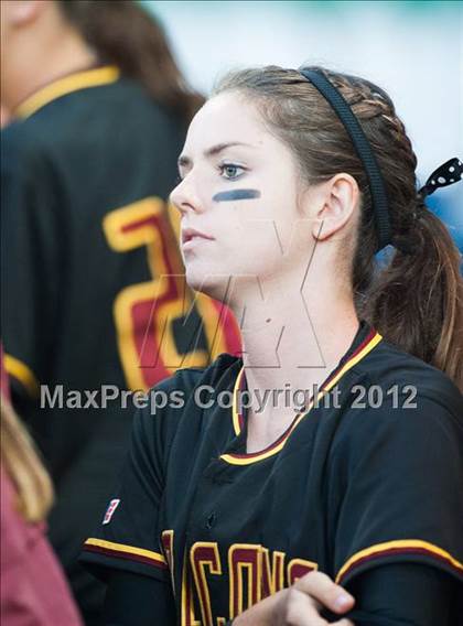 Thumbnail 2 in Carlsbad vs Torrey Pines (CIF SDS D1 Final) photogallery.