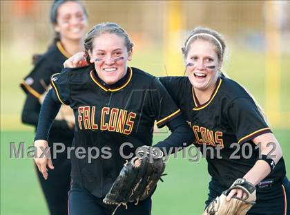 Thumbnail 2 in Carlsbad vs Torrey Pines (CIF SDS D1 Final) photogallery.