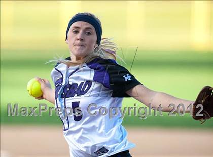 Thumbnail 2 in Carlsbad vs Torrey Pines (CIF SDS D1 Final) photogallery.