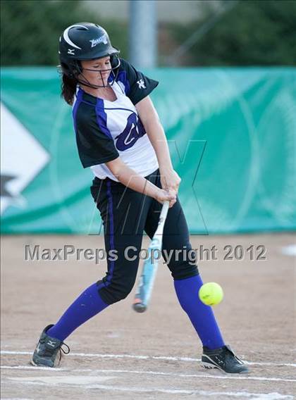 Thumbnail 1 in Carlsbad vs Torrey Pines (CIF SDS D1 Final) photogallery.