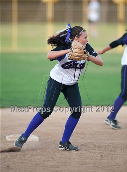 Thumbnail 1 in Carlsbad vs Torrey Pines (CIF SDS D1 Final) photogallery.