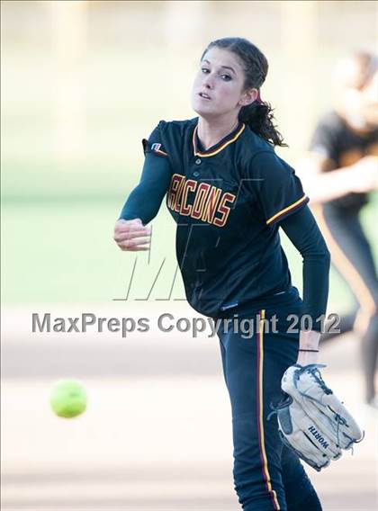 Thumbnail 3 in Carlsbad vs Torrey Pines (CIF SDS D1 Final) photogallery.