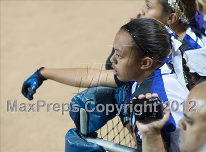 Thumbnail 2 in Carlsbad vs Torrey Pines (CIF SDS D1 Final) photogallery.