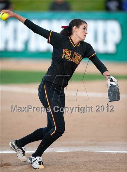 Thumbnail 1 in Carlsbad vs Torrey Pines (CIF SDS D1 Final) photogallery.