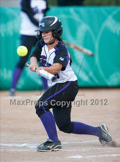 Thumbnail 2 in Carlsbad vs Torrey Pines (CIF SDS D1 Final) photogallery.
