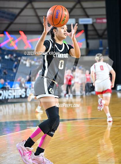 Thumbnail 2 in Lynnwood vs. Stanwood (WIAA State Round of 12) photogallery.