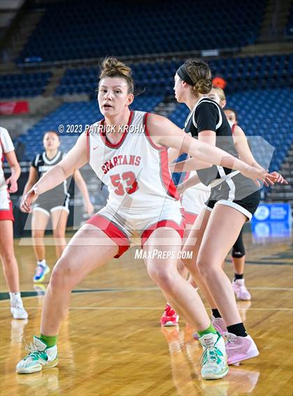 Thumbnail 1 in Lynnwood vs. Stanwood (WIAA State Round of 12) photogallery.