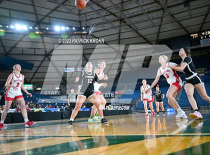 Thumbnail 1 in Lynnwood vs. Stanwood (WIAA State Round of 12) photogallery.