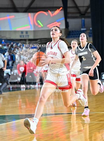 Thumbnail 1 in Lynnwood vs. Stanwood (WIAA State Round of 12) photogallery.