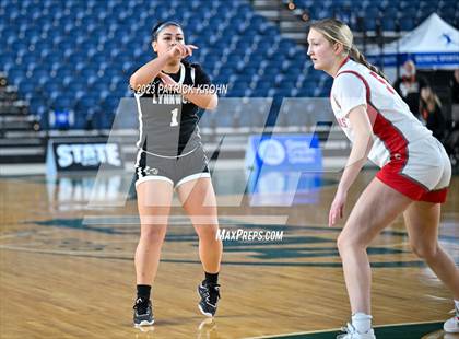 Thumbnail 1 in Lynnwood vs. Stanwood (WIAA State Round of 12) photogallery.