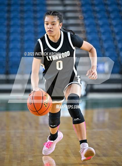 Thumbnail 3 in Lynnwood vs. Stanwood (WIAA State Round of 12) photogallery.