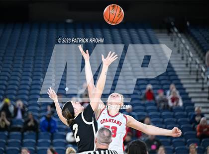 Thumbnail 2 in Lynnwood vs. Stanwood (WIAA State Round of 12) photogallery.