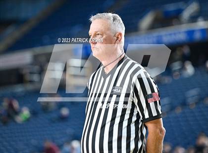 Thumbnail 2 in Lynnwood vs. Stanwood (WIAA State Round of 12) photogallery.