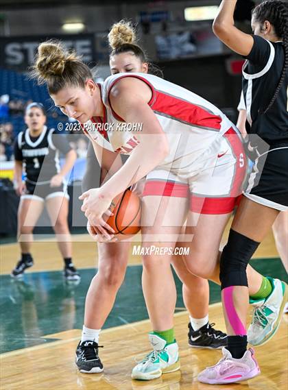 Thumbnail 1 in Lynnwood vs. Stanwood (WIAA State Round of 12) photogallery.