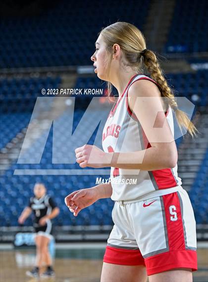 Thumbnail 1 in Lynnwood vs. Stanwood (WIAA State Round of 12) photogallery.
