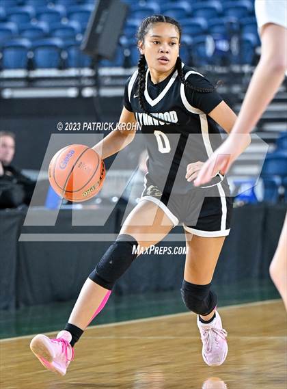 Thumbnail 1 in Lynnwood vs. Stanwood (WIAA State Round of 12) photogallery.