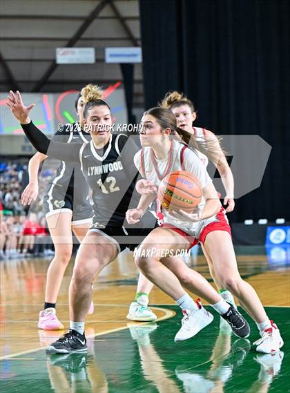 Thumbnail 2 in Lynnwood vs. Stanwood (WIAA State Round of 12) photogallery.