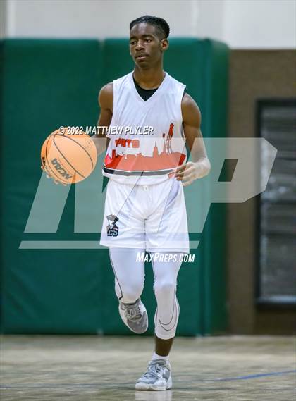 Thumbnail 1 in Liberty Christian vs. Village Christian Academy (Isaac Levy Veterans Day Tournament) photogallery.