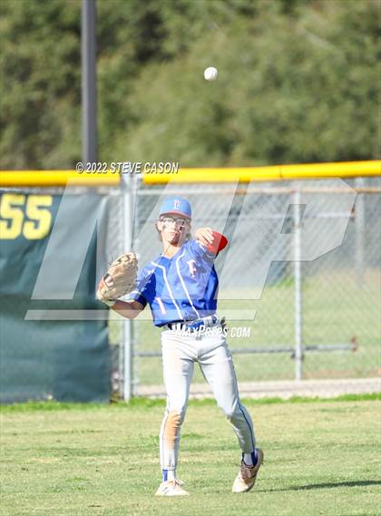 Thumbnail 2 in Folsom @ Del Oro photogallery.