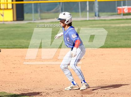 Thumbnail 1 in Folsom @ Del Oro photogallery.