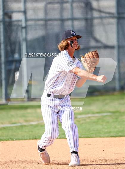 Thumbnail 1 in Folsom @ Del Oro photogallery.