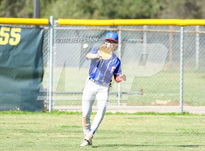 Thumbnail 1 in Folsom @ Del Oro photogallery.
