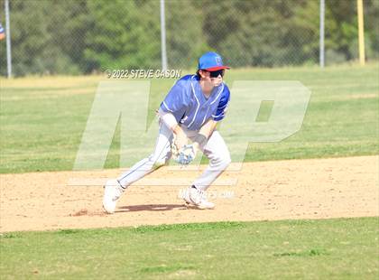 Thumbnail 1 in Folsom @ Del Oro photogallery.