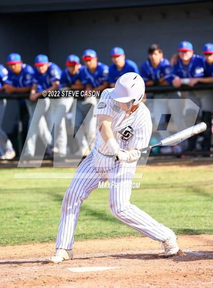 Thumbnail 2 in Folsom @ Del Oro photogallery.