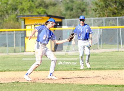 Thumbnail 1 in Folsom @ Del Oro photogallery.