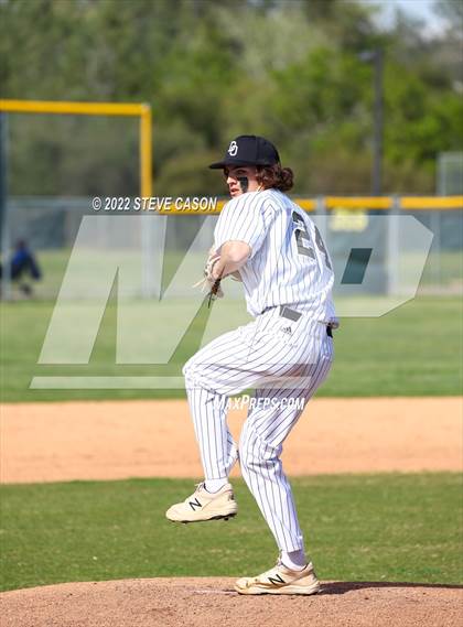 Thumbnail 2 in Folsom @ Del Oro photogallery.