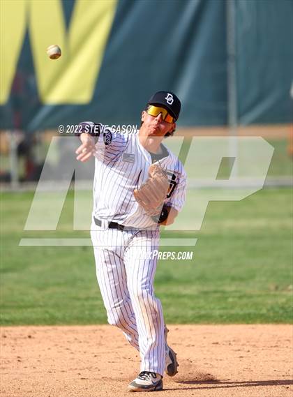 Thumbnail 1 in Folsom @ Del Oro photogallery.