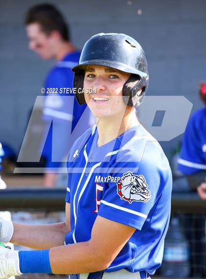 Thumbnail 2 in Folsom @ Del Oro photogallery.