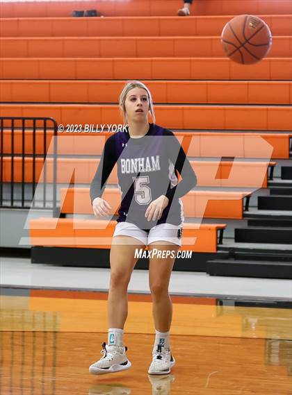 Thumbnail 1 in Grand Saline vs Bonham photogallery.