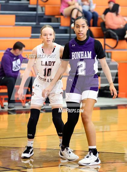 Thumbnail 1 in Grand Saline vs Bonham photogallery.