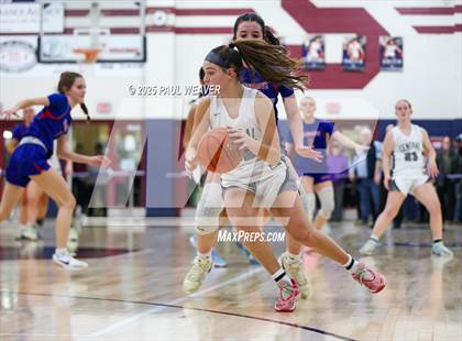Thumbnail 2 in Selinsgrove vs. Central Columbia (PIAA District 4 Class 4A Semifinal) photogallery.