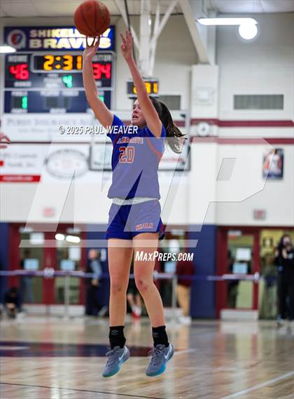 Thumbnail 1 in Selinsgrove vs. Central Columbia (PIAA District 4 Class 4A Semifinal) photogallery.