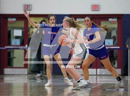 Thumbnail 1 in Selinsgrove vs. Central Columbia (PIAA District 4 Class 4A Semifinal) photogallery.