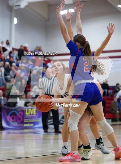 Thumbnail 2 in Selinsgrove vs. Central Columbia (PIAA District 4 Class 4A Semifinal) photogallery.