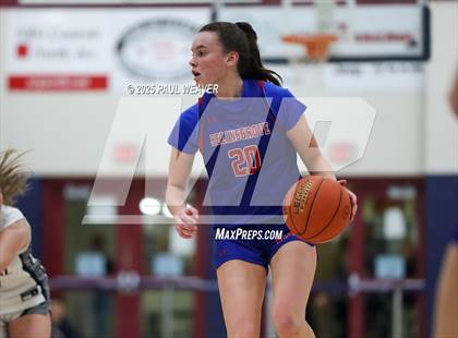 Thumbnail 2 in Selinsgrove vs. Central Columbia (PIAA District 4 Class 4A Semifinal) photogallery.
