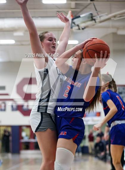 Thumbnail 2 in Selinsgrove vs. Central Columbia (PIAA District 4 Class 4A Semifinal) photogallery.
